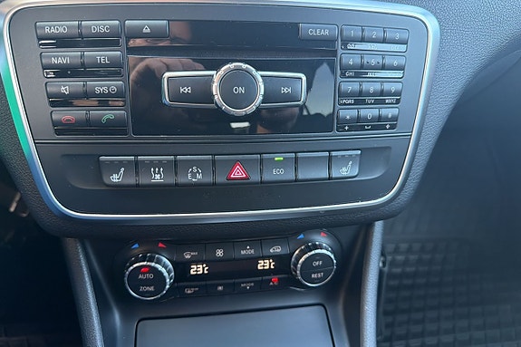 Mercedes-Benz CLA220 12 of 15