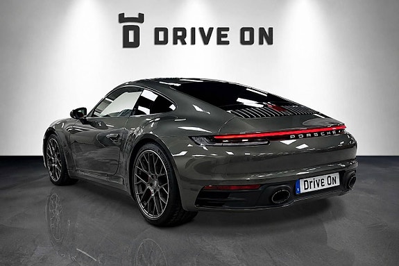 Porsche 911 3 of 5