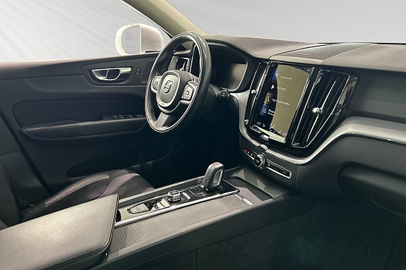 Volvo XC60 15 of 16