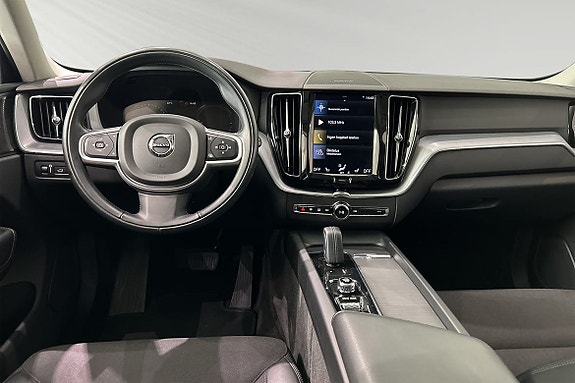 Volvo XC60 16 of 16