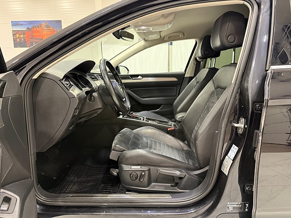 Volkswagen Passat 6 of 18