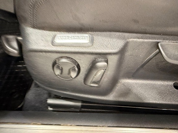 Volkswagen Passat 7 of 18