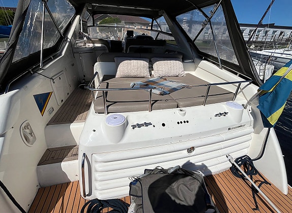 Sunseeker Mustique 42 4 of 12