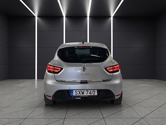 Renault Clio 4 of 5