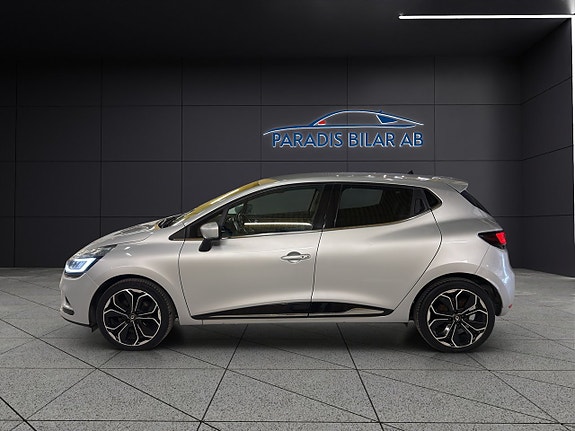 Renault Clio 2 of 5