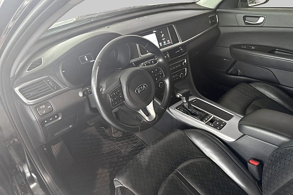 Kia Optima 7 of 20