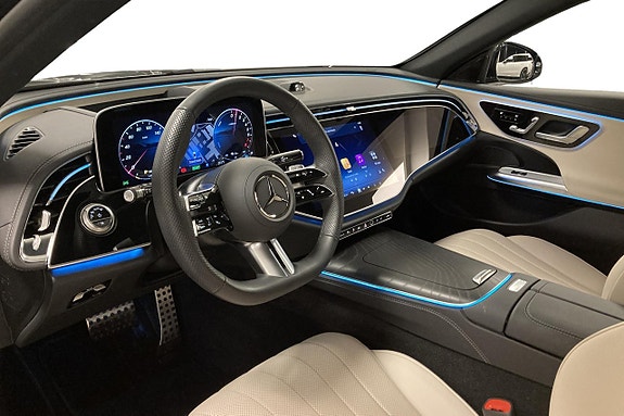Mercedes-Benz E300 e 7 of 19