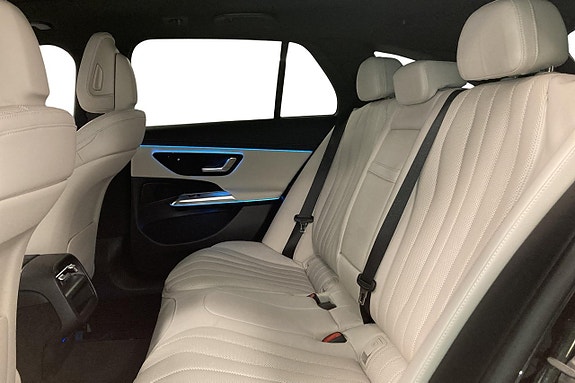 Mercedes-Benz E300 e 10 of 19