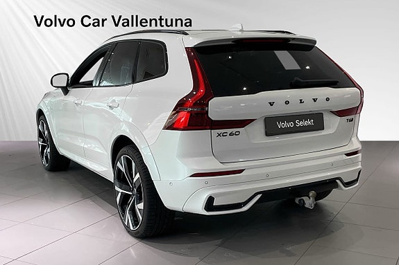 Volvo XC60 4 of 5