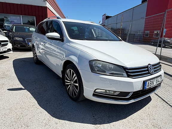Volkswagen Passat 3 of 5