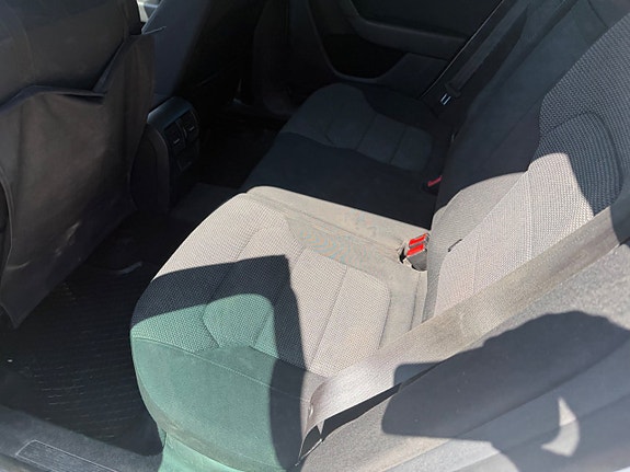 Volkswagen Passat 19 of 20