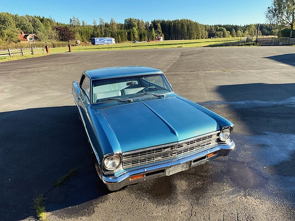 Chevrolet Nova 27 of 30