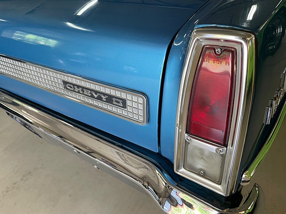 Chevrolet Nova 5 of 5