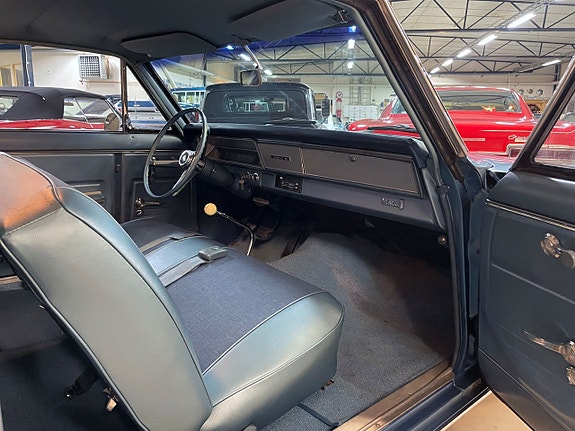 Chevrolet Nova 12 of 30