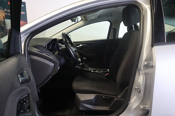 Ford Focus 8 of 17