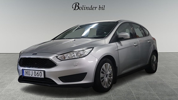 Ford Focus 3 of 17