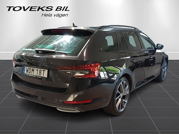 Skoda Superb 5 of 12