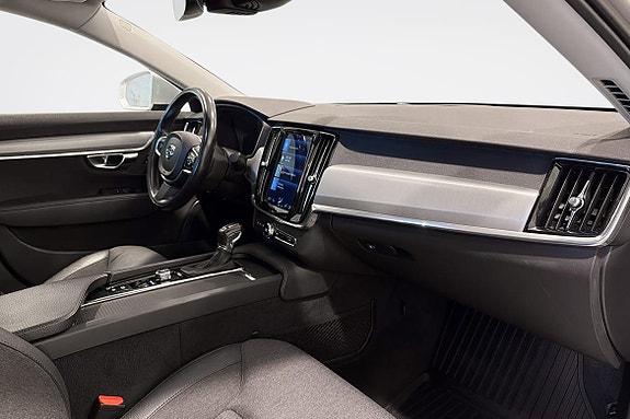Volvo S90 9 of 16