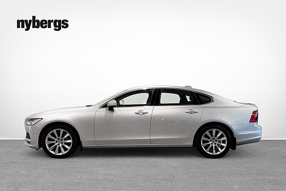 Volvo S90 2 of 16