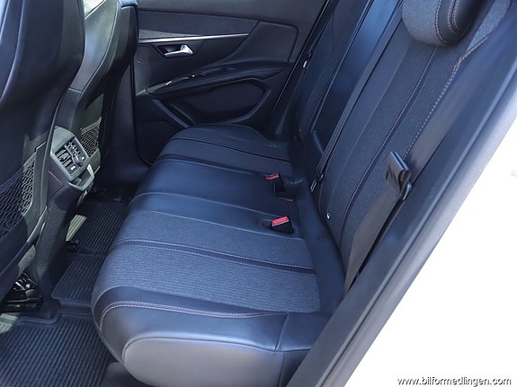 Peugeot 3008 9 of 25