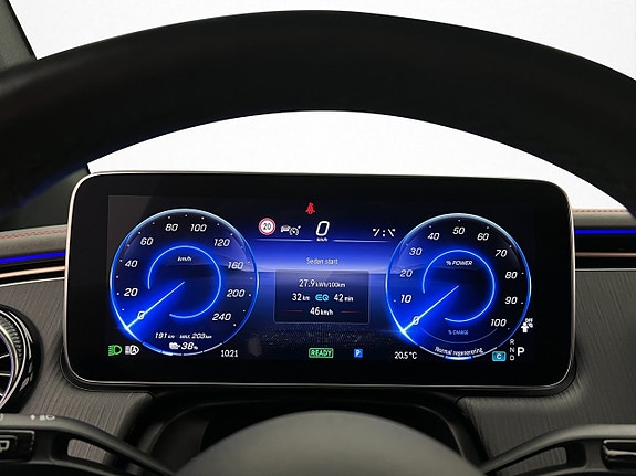 Mercedes-Benz EQE SUV 16 of 30