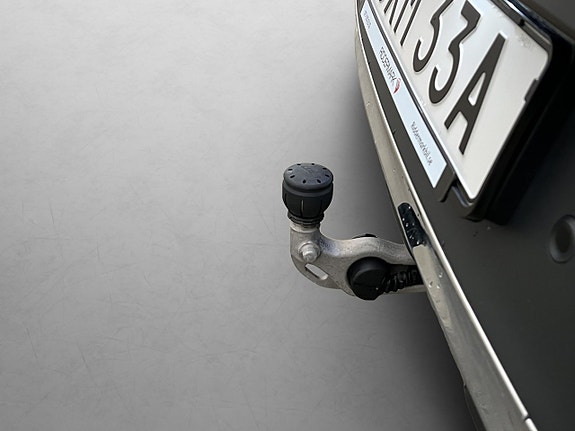 Mercedes-Benz EQE SUV 9 of 30