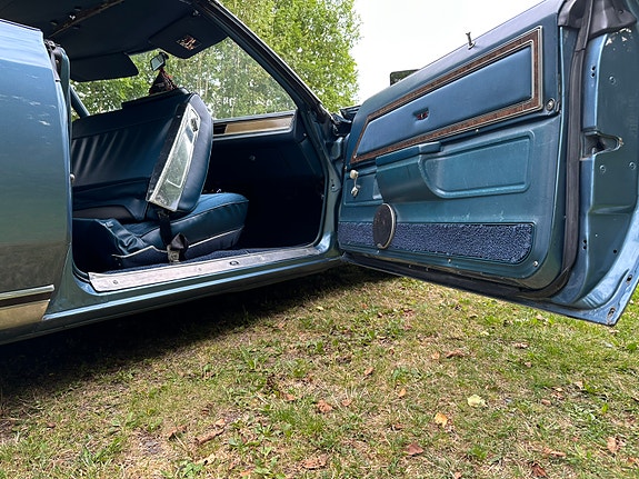 Chevrolet Caprice 12 of 15