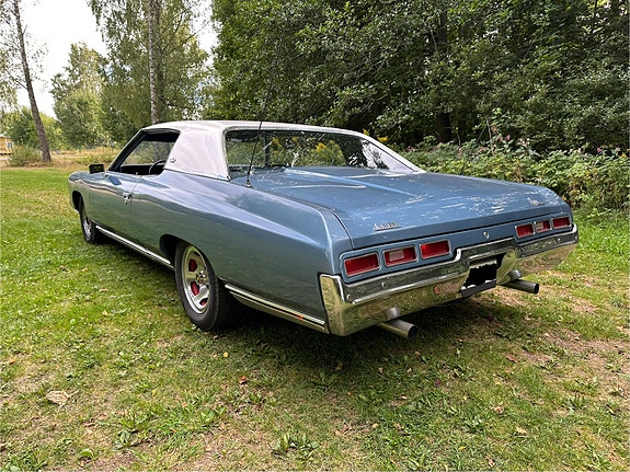 Chevrolet Caprice 3 of 15
