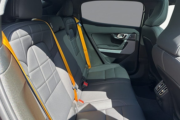 Polestar 2 15 of 16