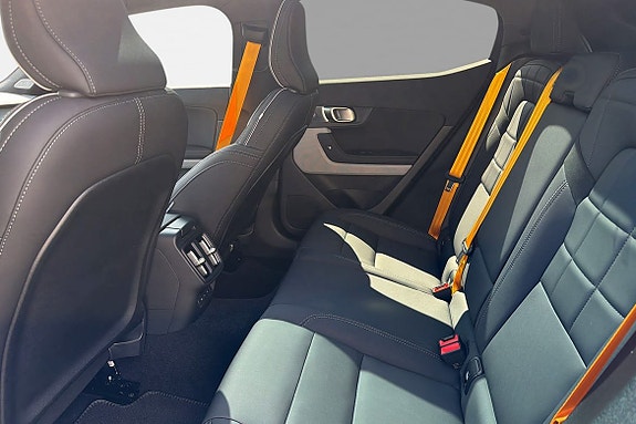 Polestar 2 12 of 16