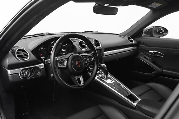 Porsche 718 Cayman GTS 9 of 30