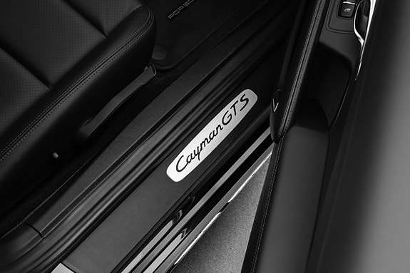 Porsche 718 Cayman GTS 25 of 30