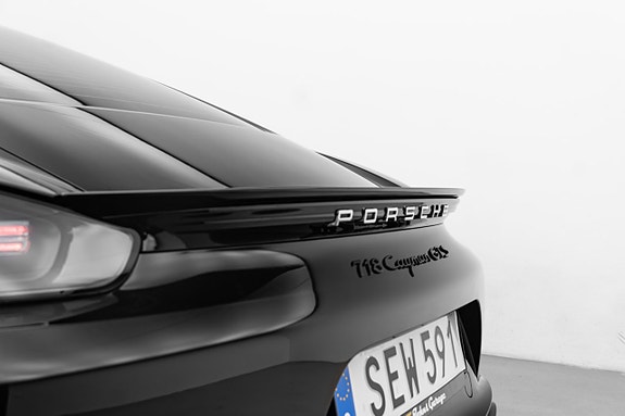 Porsche 718 Cayman GTS 28 of 30