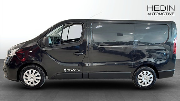 Renault Trafic 6 of 12