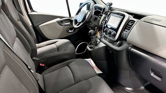 Renault Trafic 3 of 5