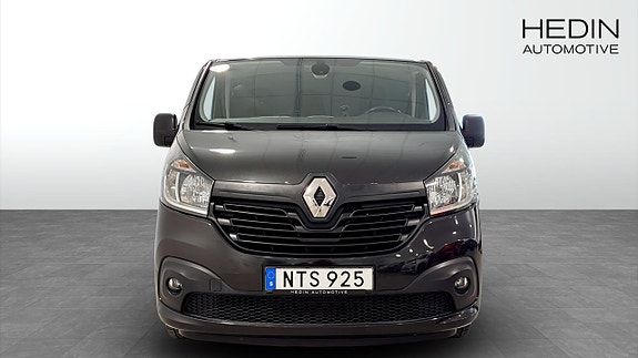 Renault Trafic 8 of 12