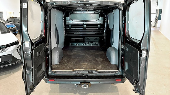 Renault Trafic 5 of 5