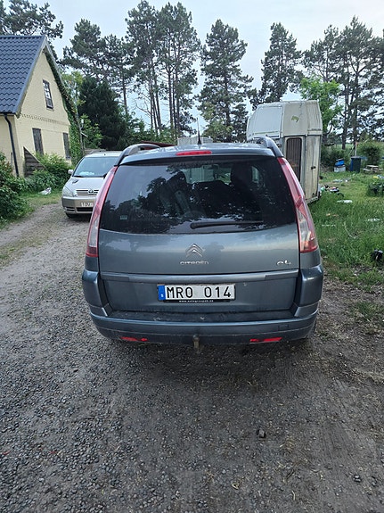 Citroen Grand C4 Picasso 4 of 5
