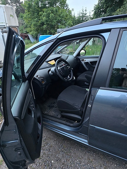 Citroen Grand C4 Picasso 5 of 5
