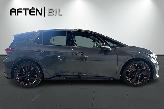 Cupra Born 6 of 21