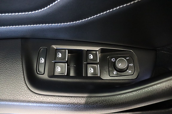 Volkswagen Passat 25 of 30