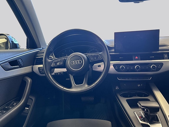 Audi A4 7 of 17