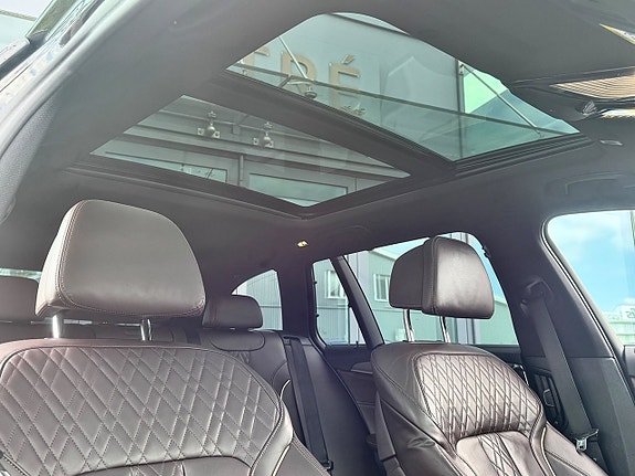 BMW 540i 6 of 24