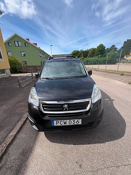 Peugeot Partner 4 of 5