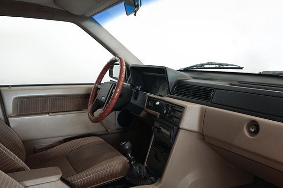 Volvo 740 8 of 12