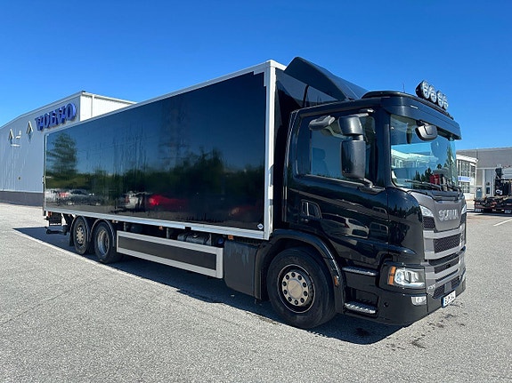 Scania P370 Bryggarbil Skåpbil  Bryggarbil Skåpbil 2 of 5