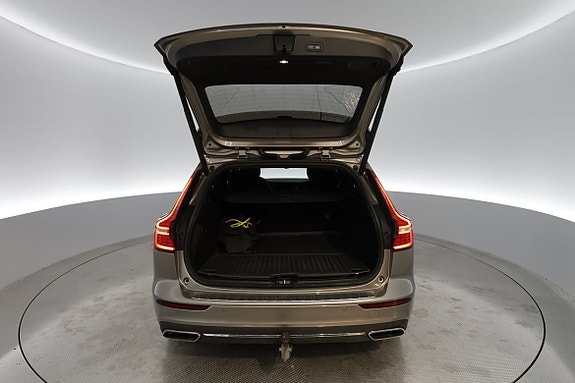 Volvo V60 10 of 23