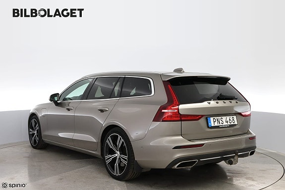Volvo V60 4 of 23