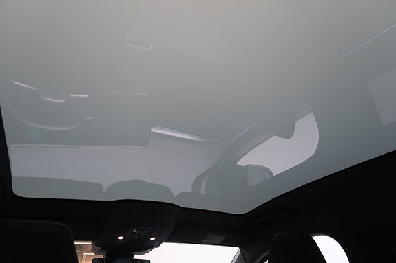 Renault Scenic E-Tech 14 of 15