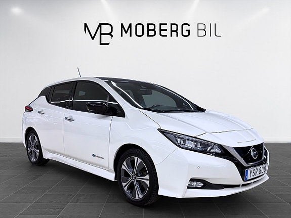 Nissan Leaf 4 of 5